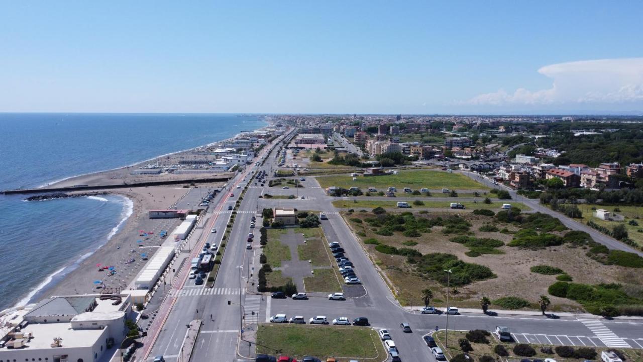 Ferienwohnung Moonlight Next Palapellicone Tra Mare E Pineta Monolocale Lido di Ostia Exterior foto